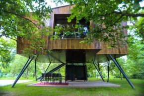 ORAH HOUSE, a unique and unforgettable vacation on a private island